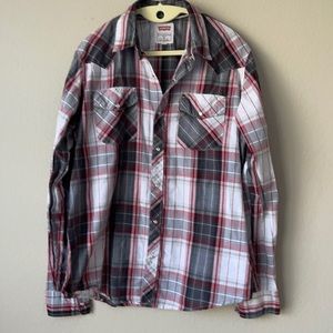 Levi’s Red Tab Pearl snap long sleeve shirt